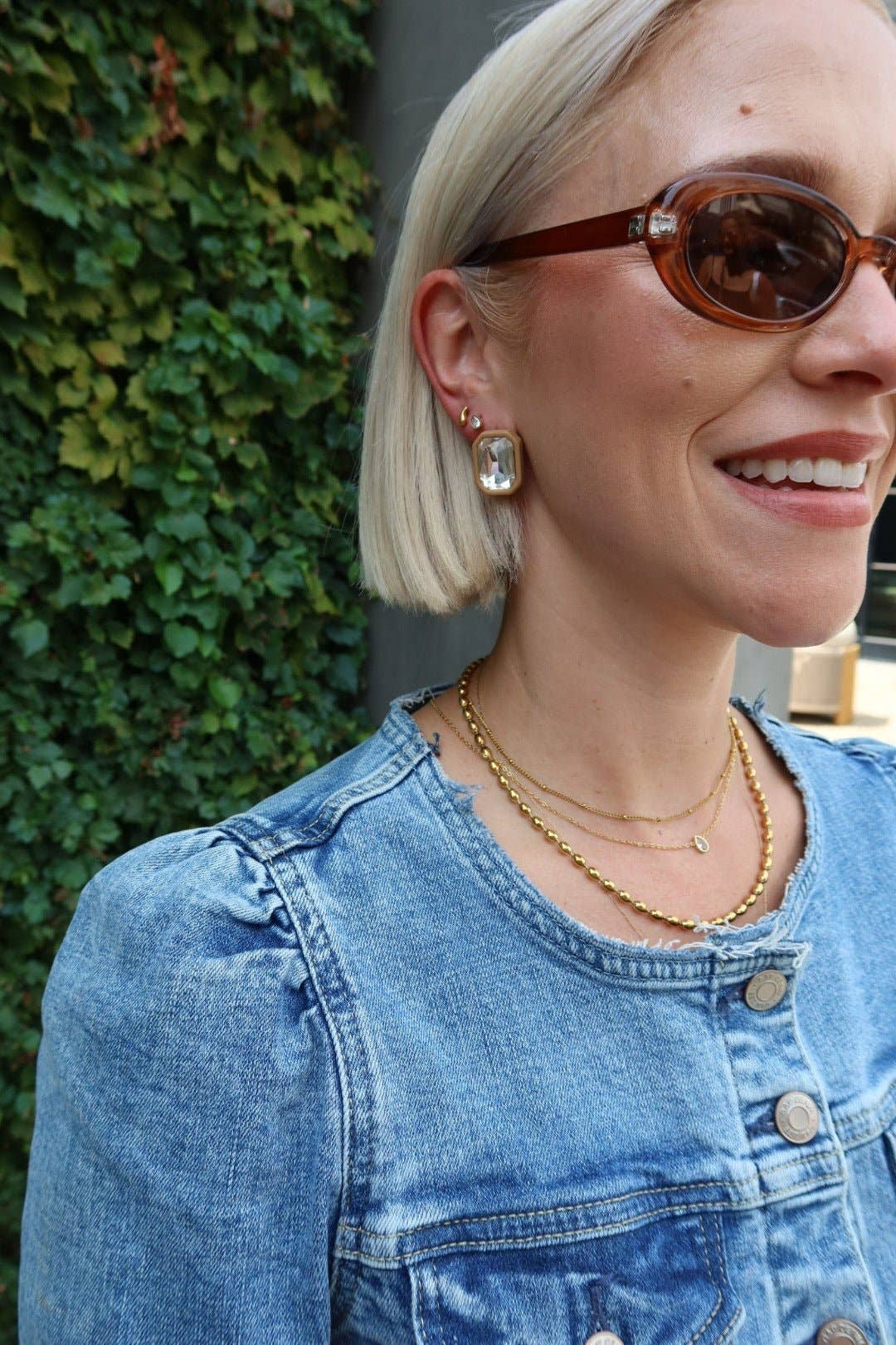 Necklace - Paloma Pear Drop Gold - Surprise Lily