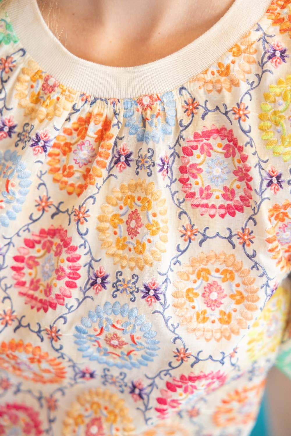 36712 Floral Embroidered Print Bubble Sleeve Top - Surprise Lily