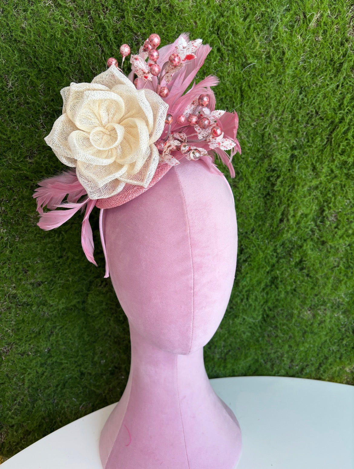 Lauren Fascinator - Surprise Lily