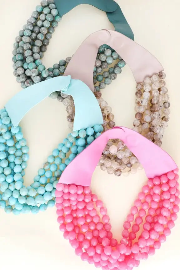 Chunky Beaded Layered Magnetic Necklace - Surprise Lily