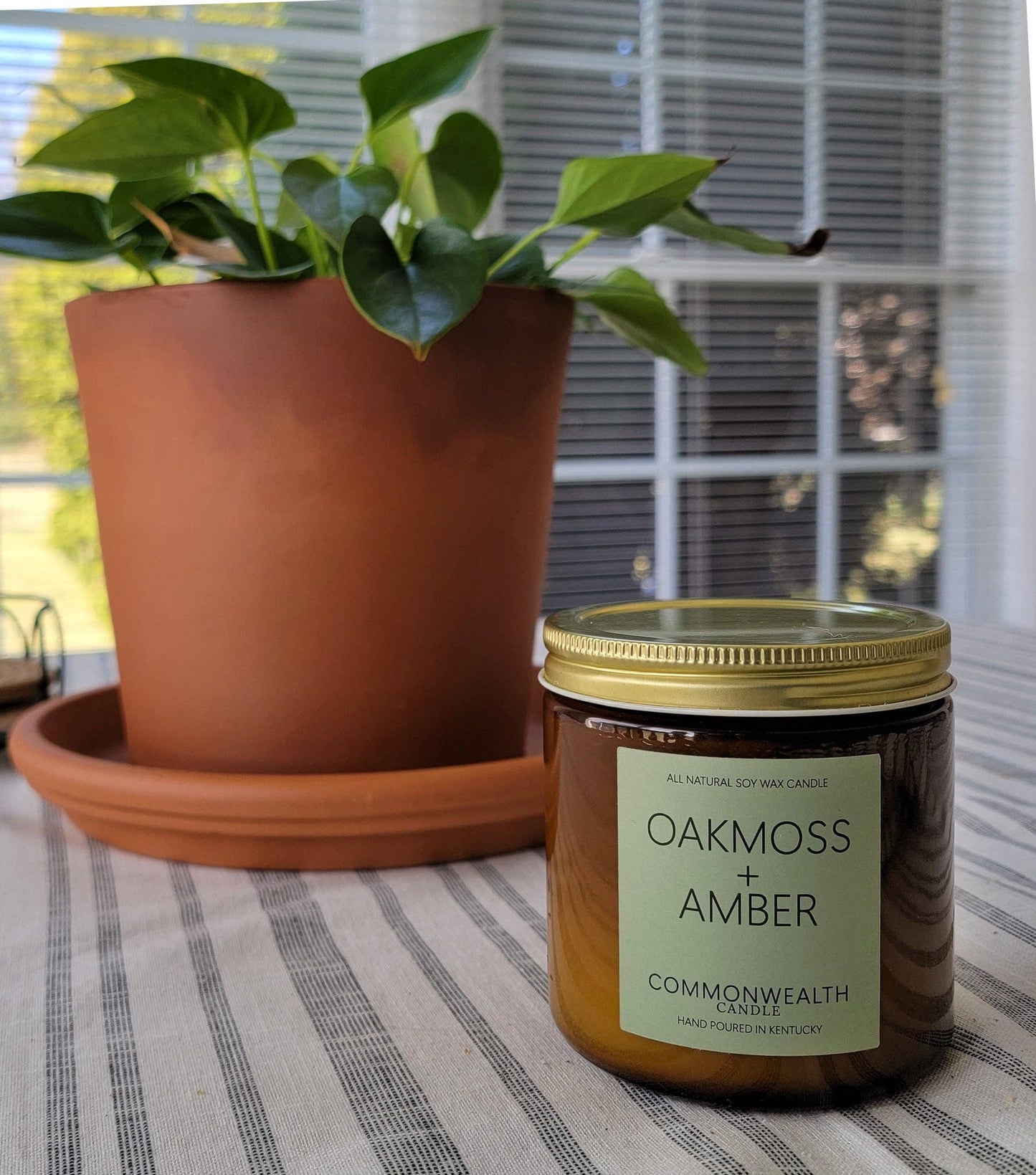 Oakmoss + Amber: 8oz Amber Jar