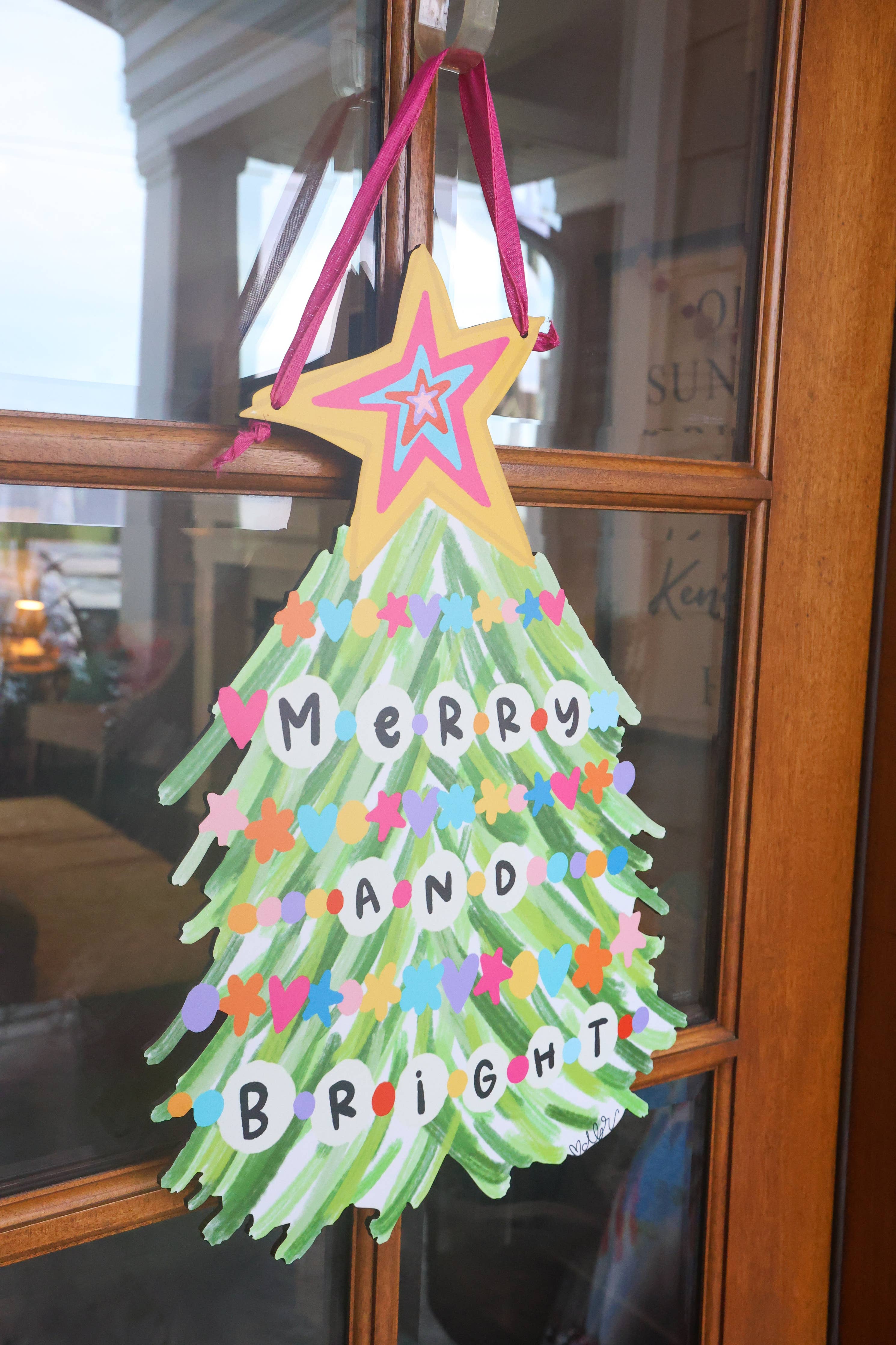 Merry and Bright Friendship Bracelet Tree Doorhanger