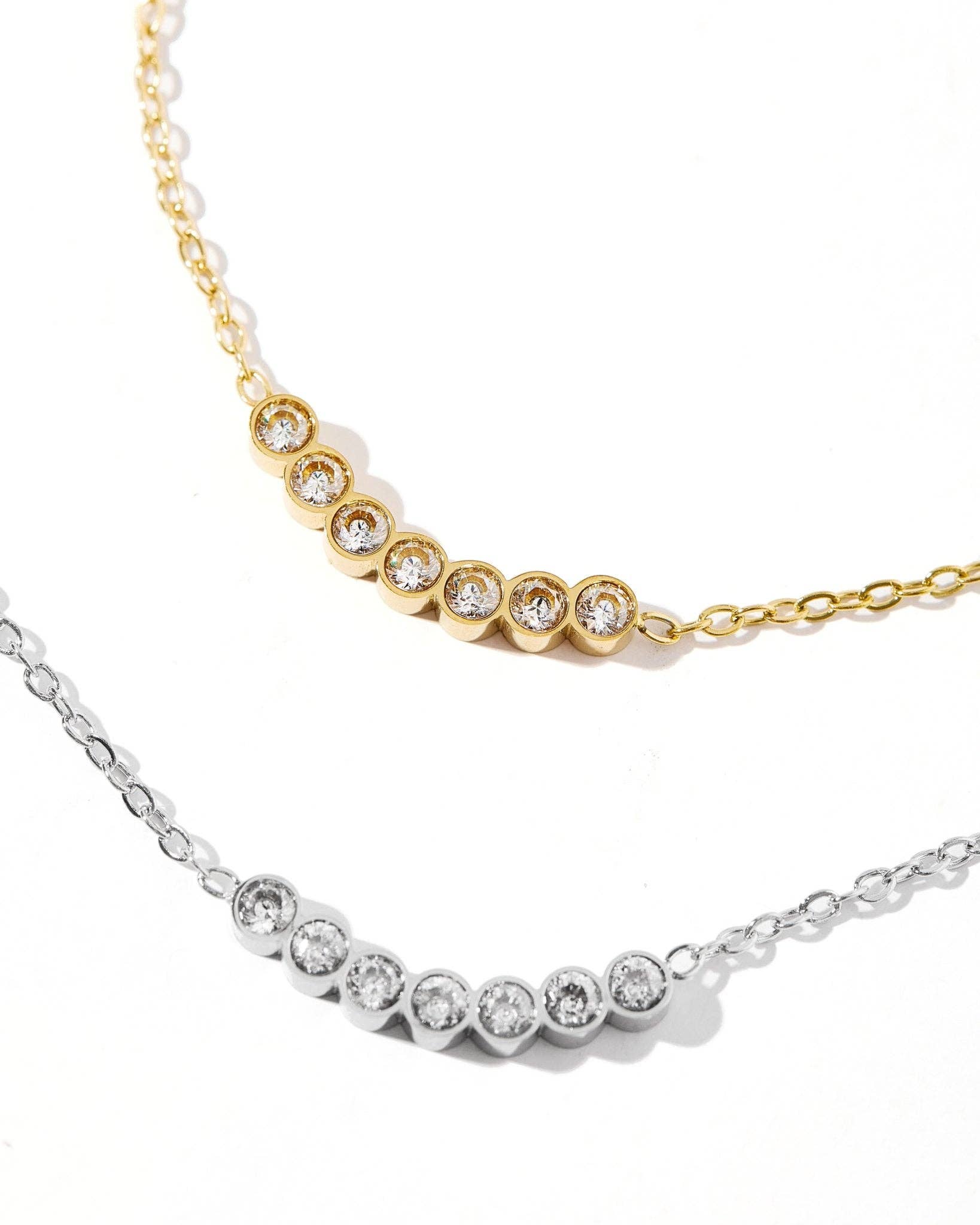 Necklace - Abigail Gold - Surprise Lily