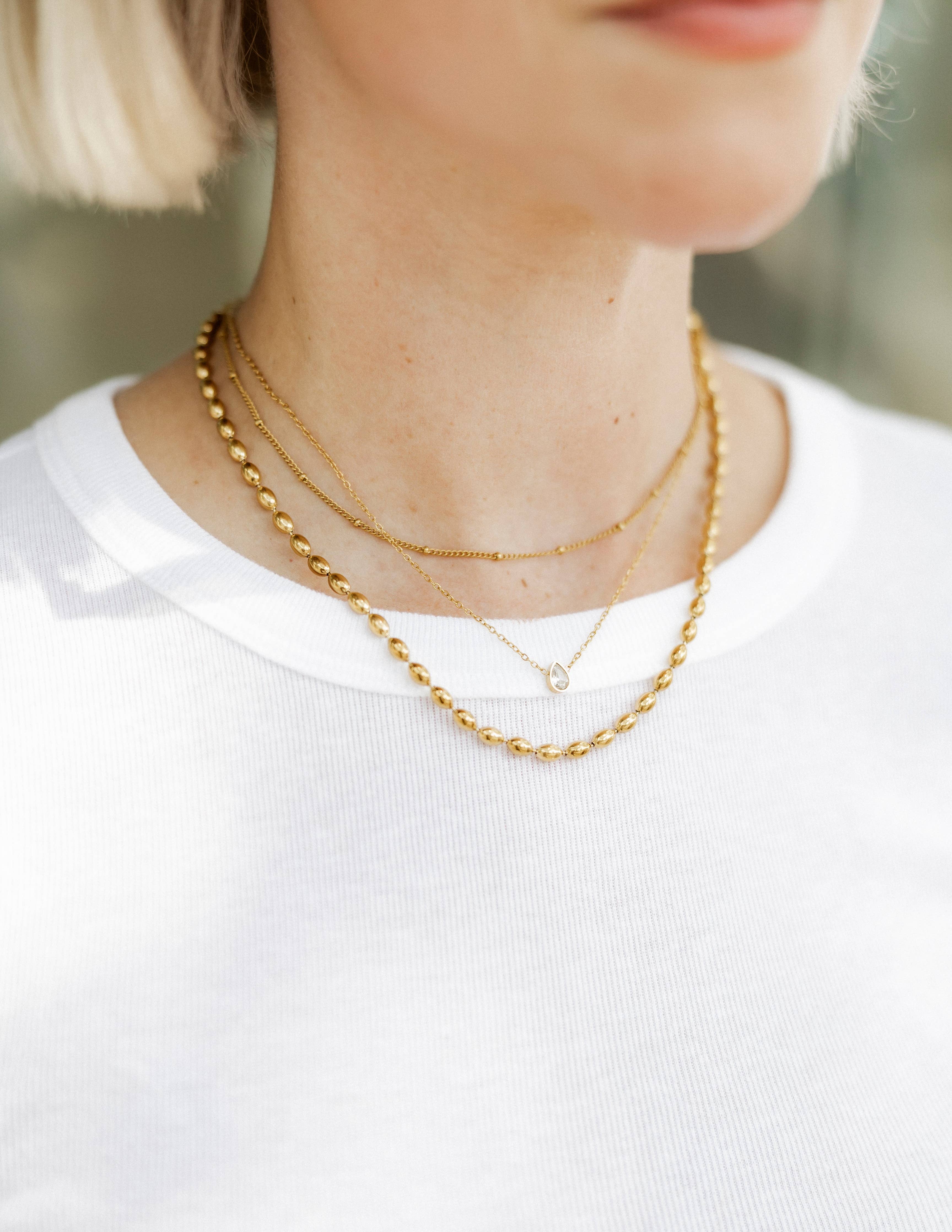 Necklace - Paloma Pear Drop Gold - Surprise Lily