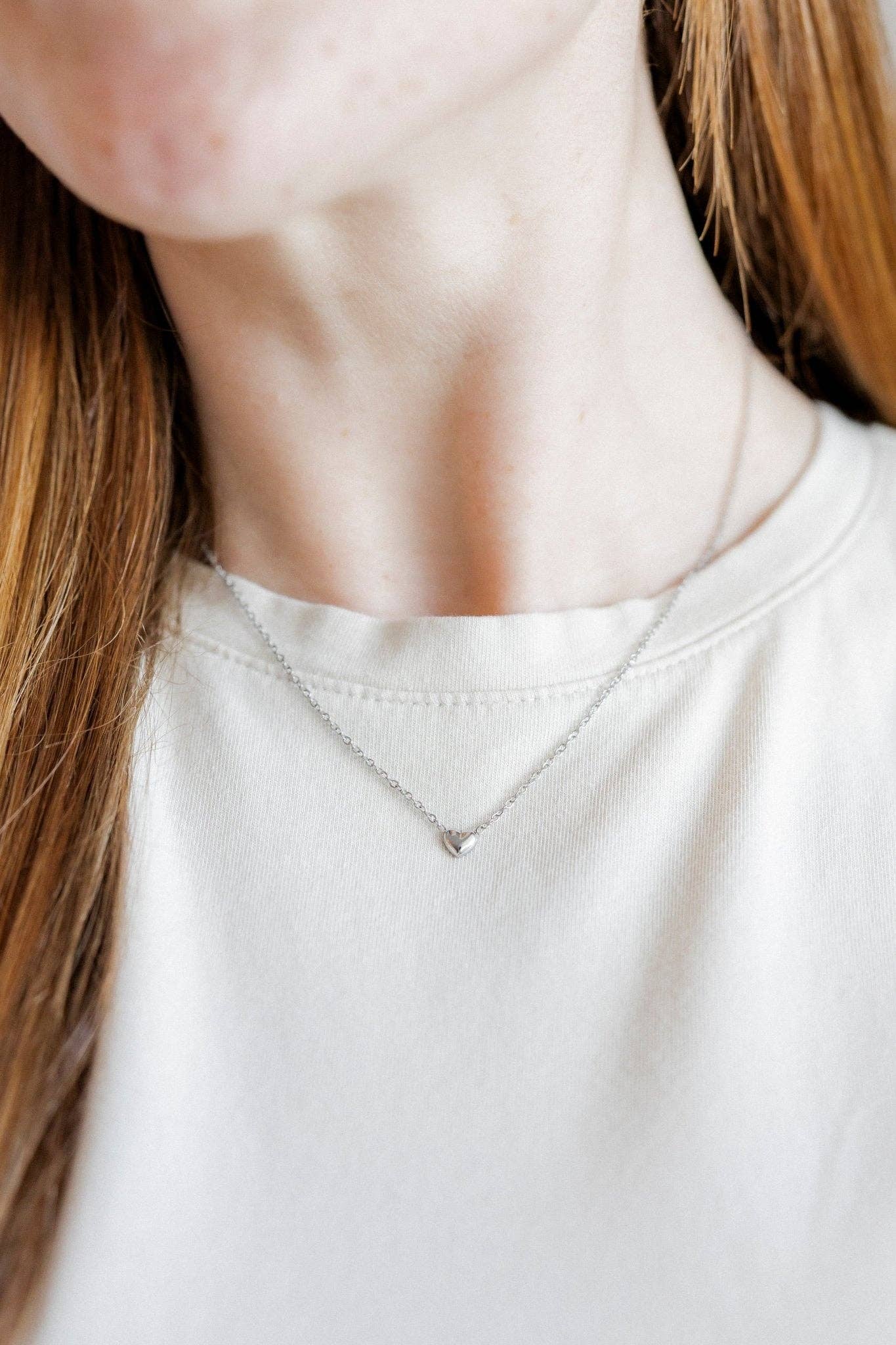 Necklace - Hadley Silver - Surprise Lily