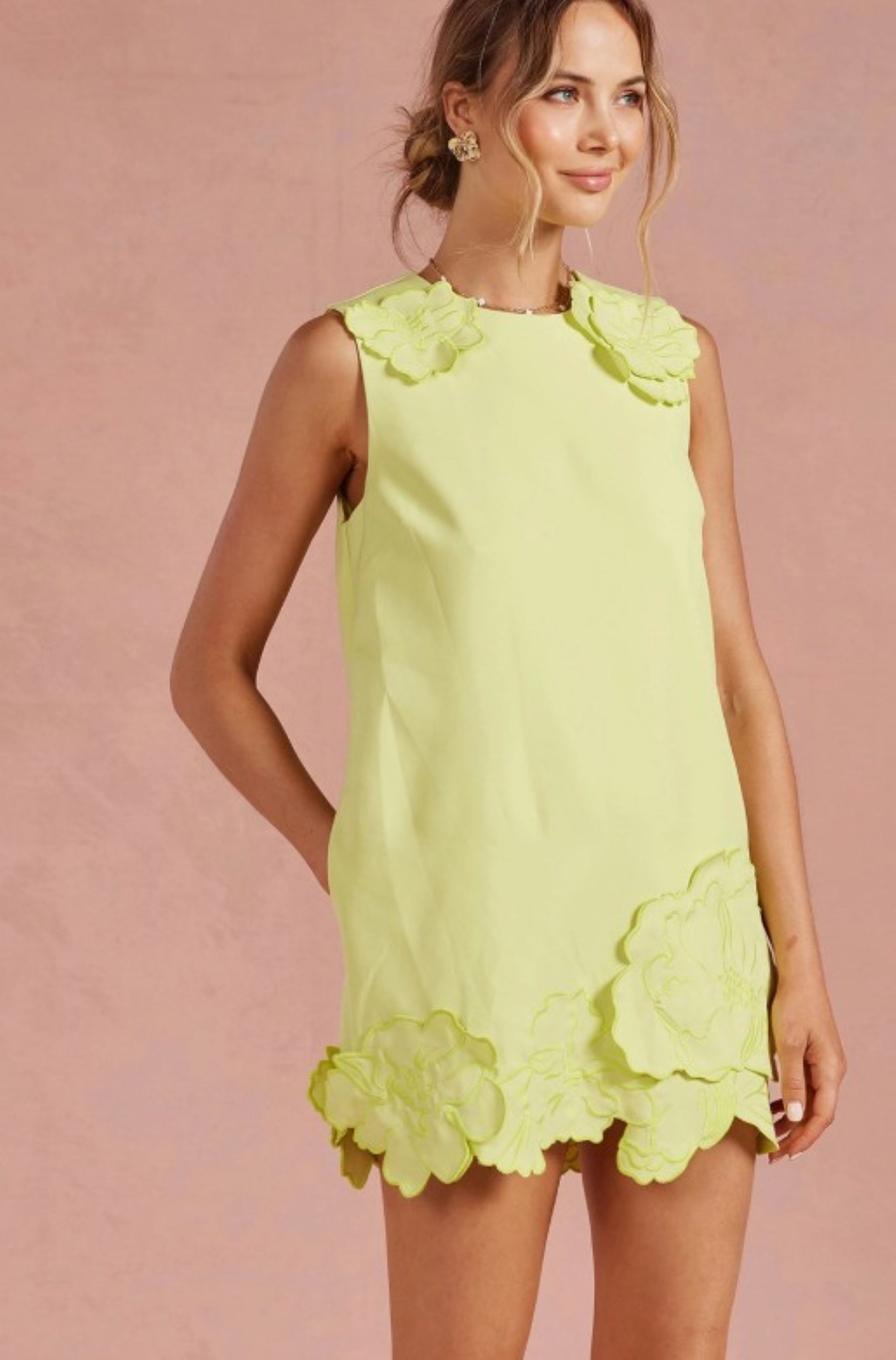 chartreuse mini dress Dana 3D Floral / M Size:UK 22 a reliable choice when tag_madison Versace Women's Enver Square