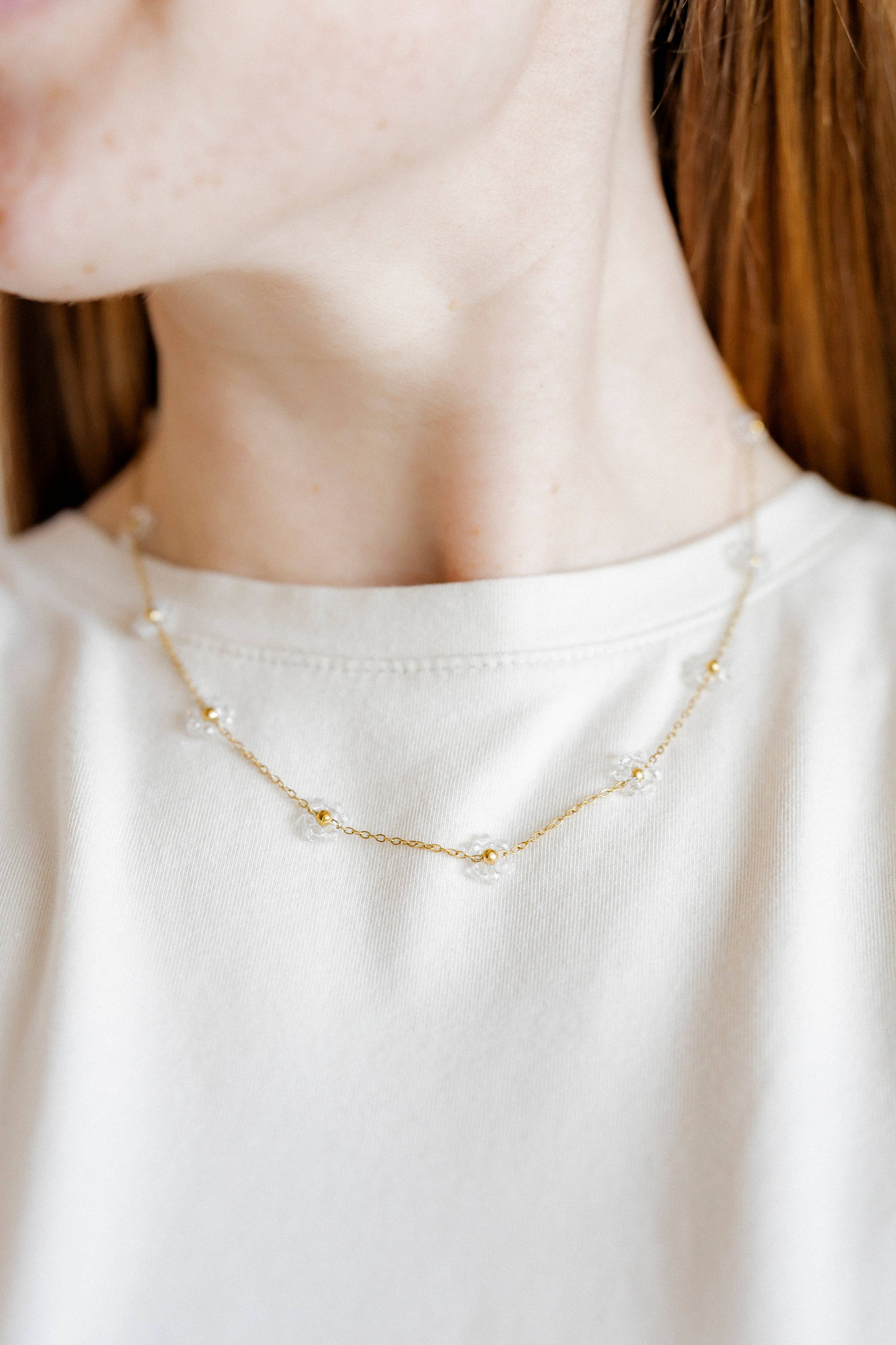 Necklace - Gracie Clear - Surprise Lily