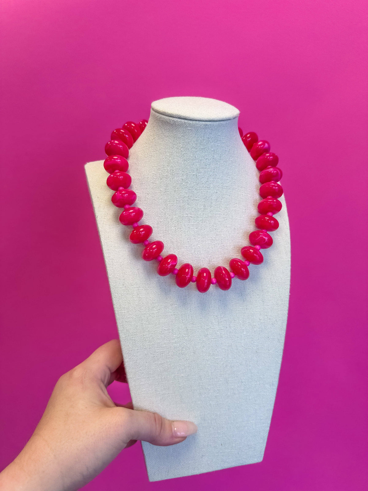 Glossy pink bauble bead necklace 