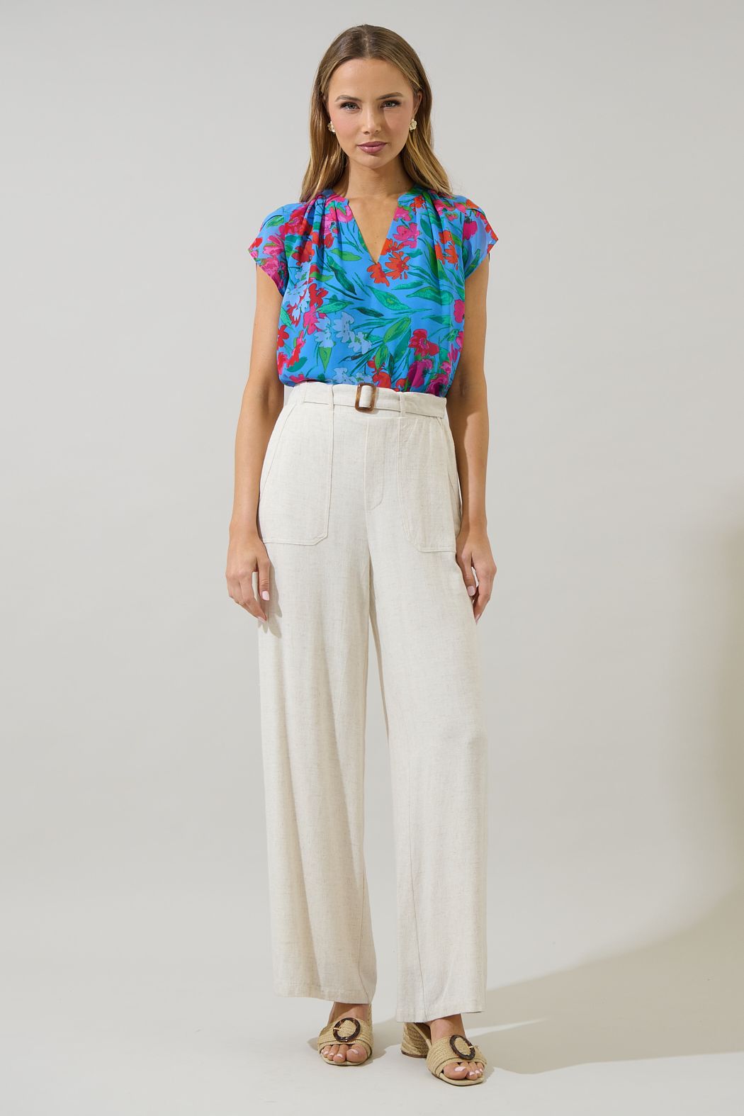 Finny Floral Pleated Blouse