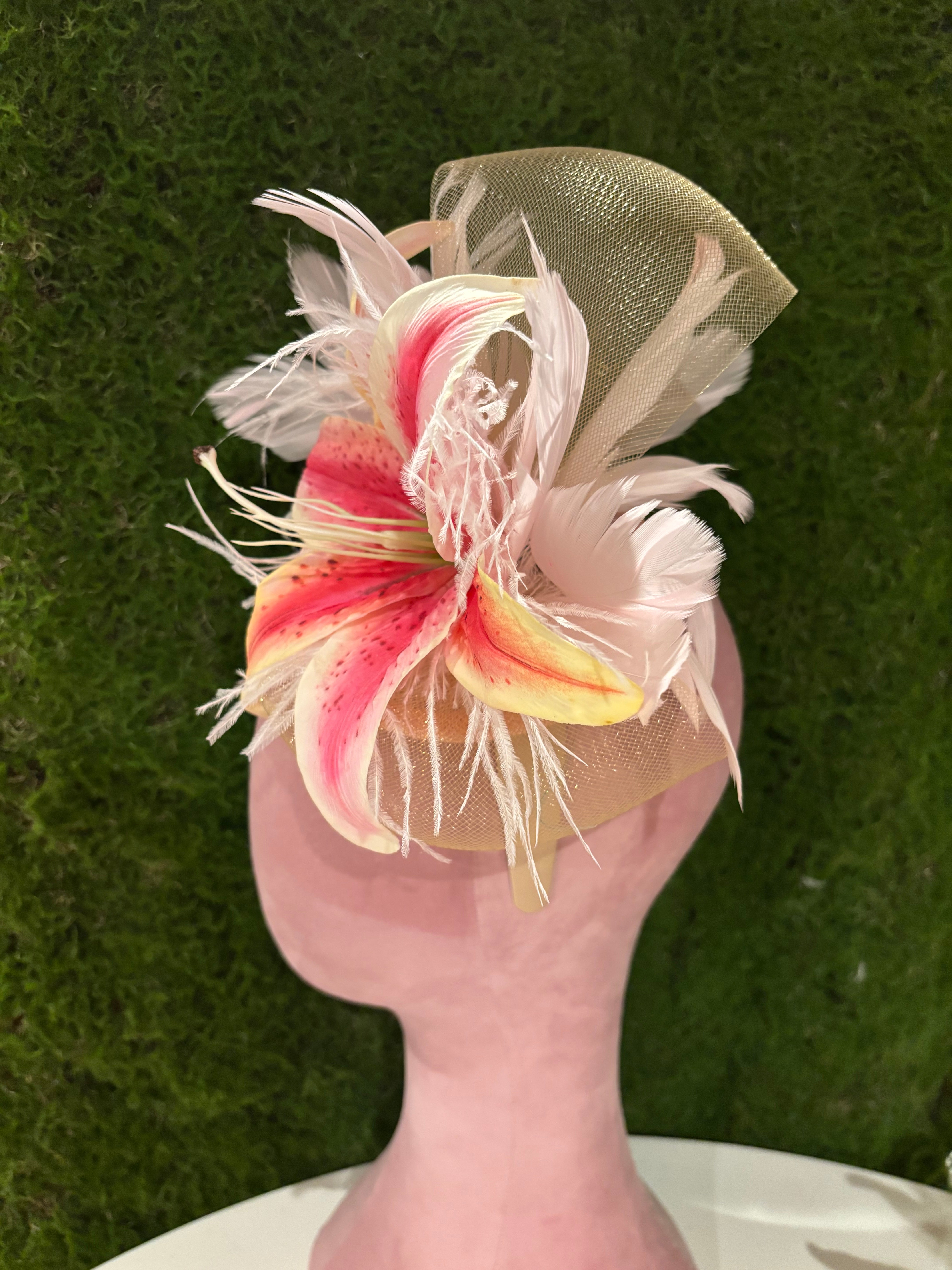 Lily 1 Fascinator