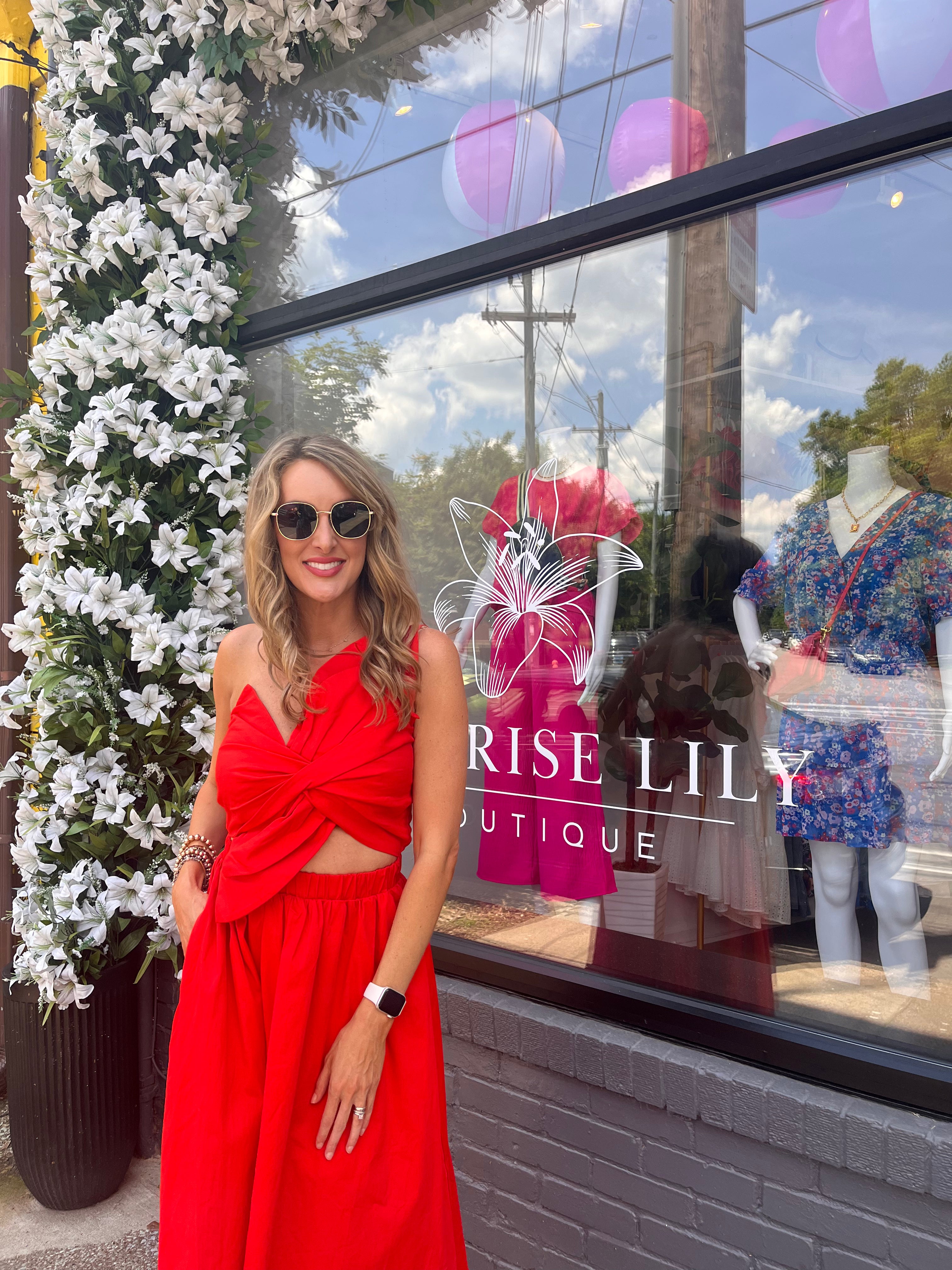 Flower Bow Midi Dress in Cherry Red - Dress - Midi - Surprise Lily