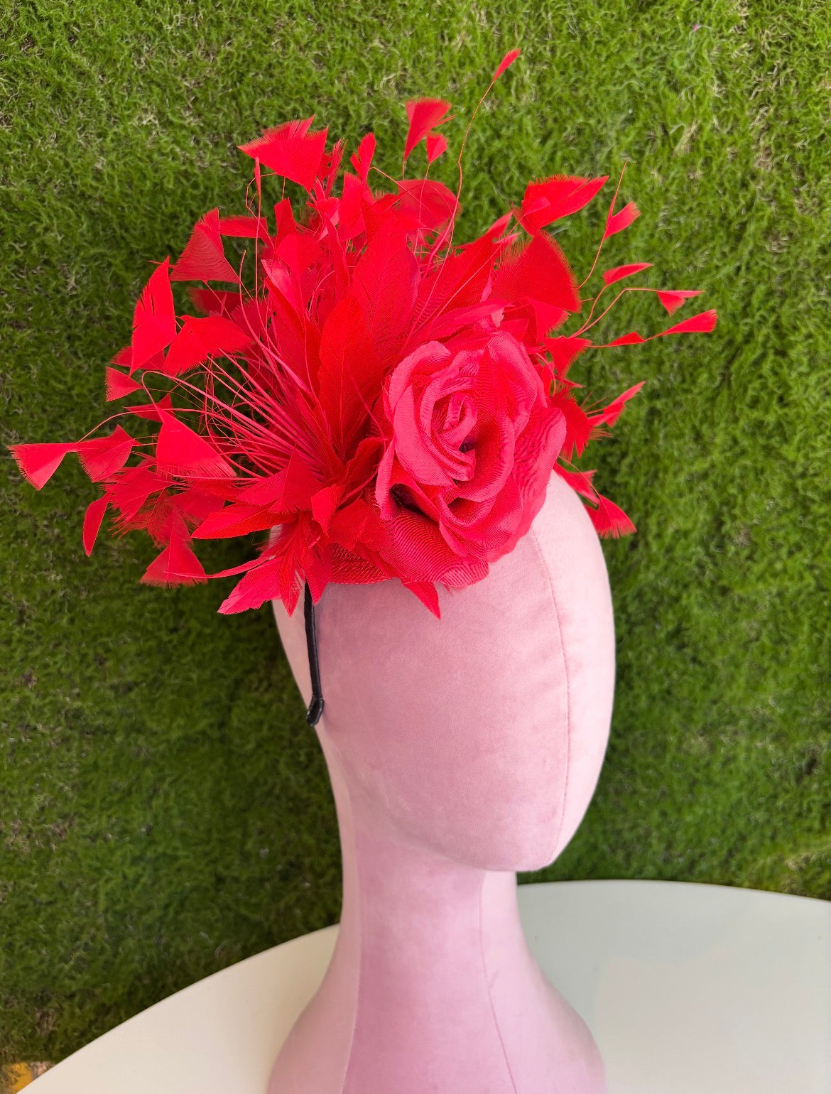 Sarah Fascinator - Surprise Lily