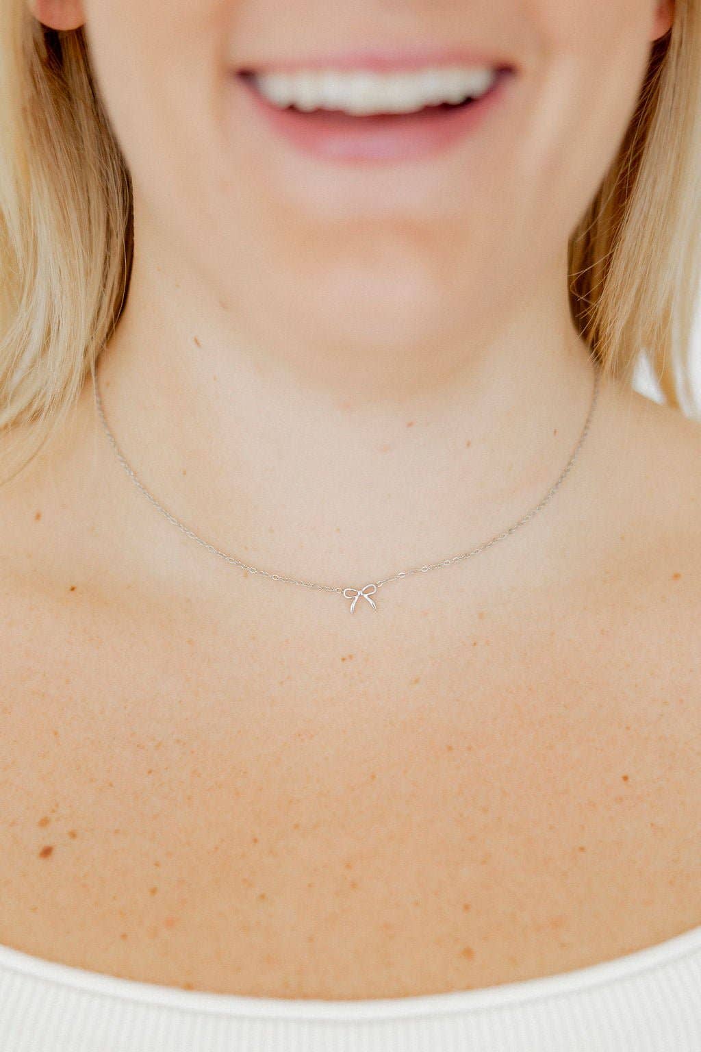 Necklace - Sadie Bow Silver - Surprise Lily